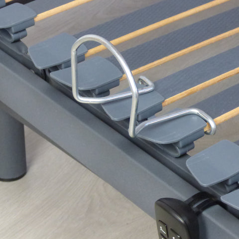 Set aus 4 seitlichen Matratzenhaltern für verstellbares Bett